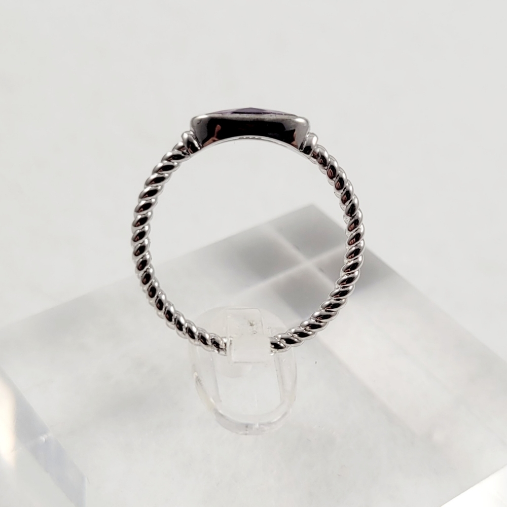 Sterling Silver Horizontal Amethyst Ring - Picture 6 of 10
